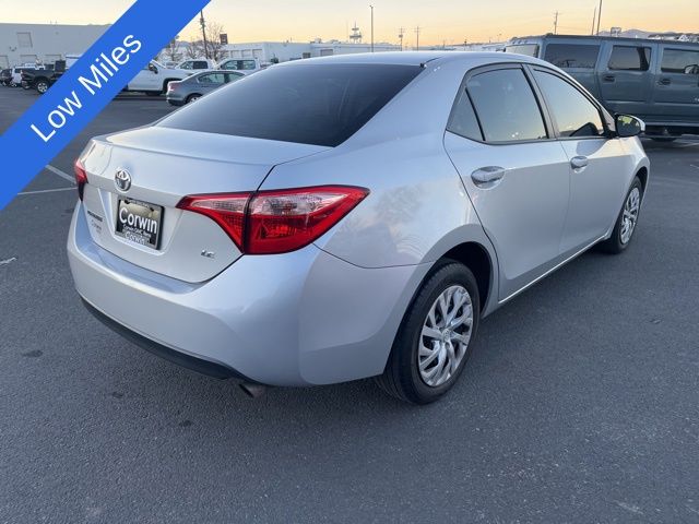 2017 Toyota Corolla LE 22