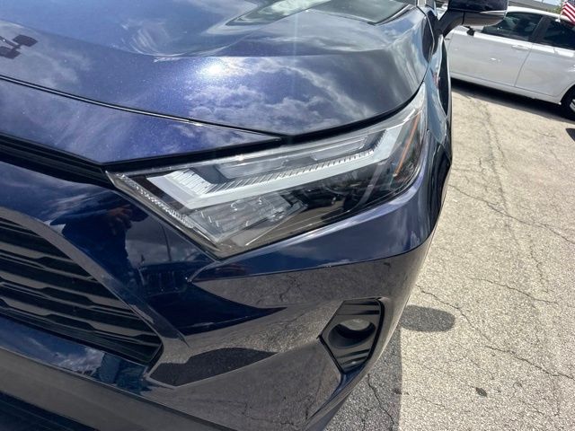2024 Toyota RAV4 XLE - Photo 9