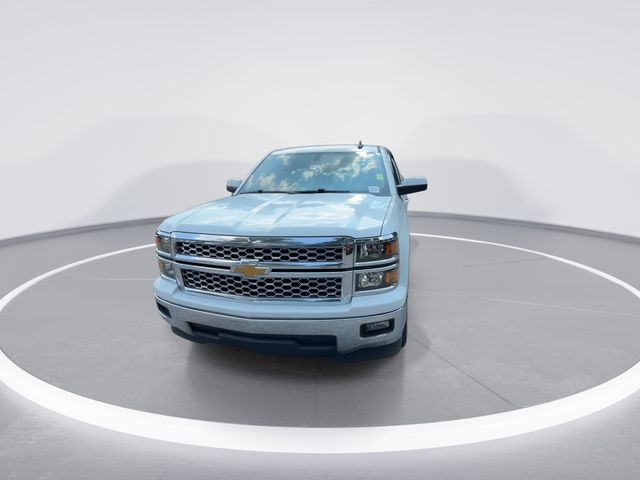 Used 2015 White Chevrolet LT image 3