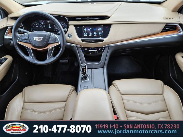 Used Car 2018 Cadillac Xt5  Platinum For Sale Under $25,000 In San Antonio, Texas