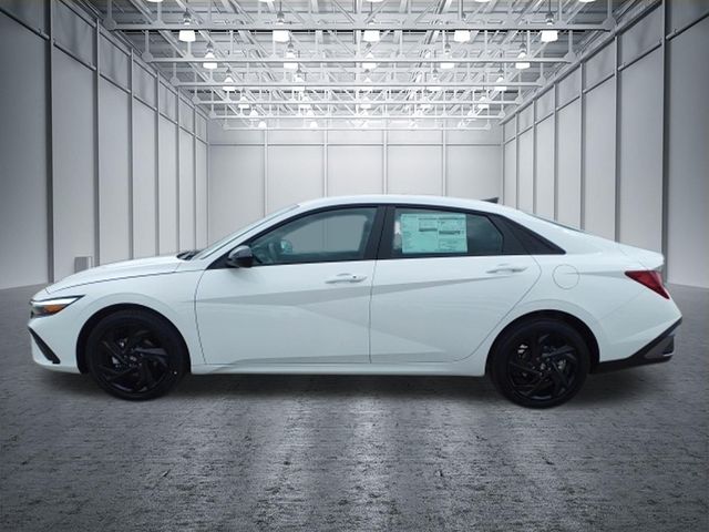 White 2026 Hyundai Elantra Sedan Front-Wheel Drive Continuously Variable Transmission
