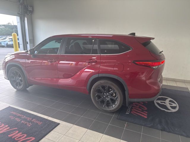 2023 Toyota Highlander LE Red at Don McGill Toyota