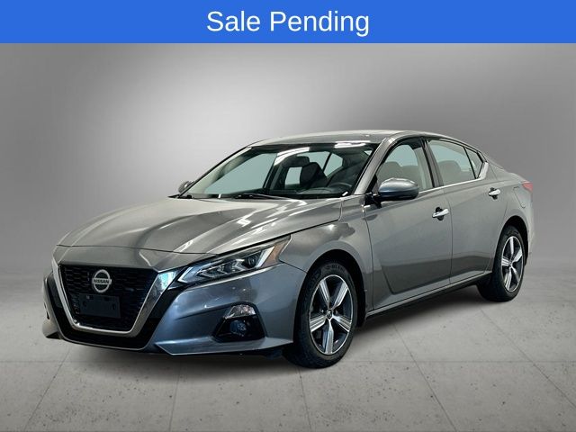 2019 Nissan Altima 2.5 SV Gray at Bob Ruth Ford