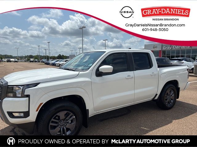 2025 Nissan Frontier SV's photo