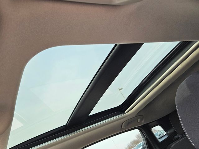 New 2026 White Nissan SV image 17