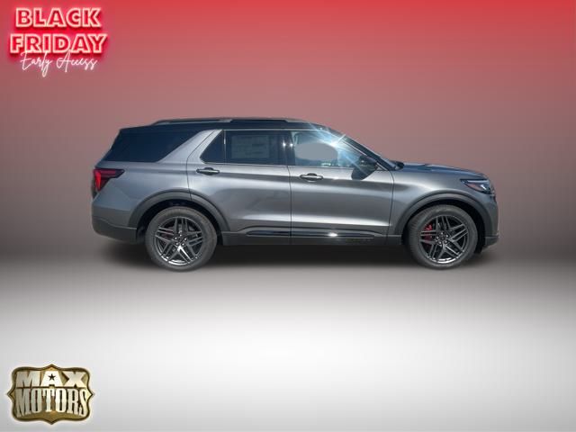 2025 Ford Explorer ST 9