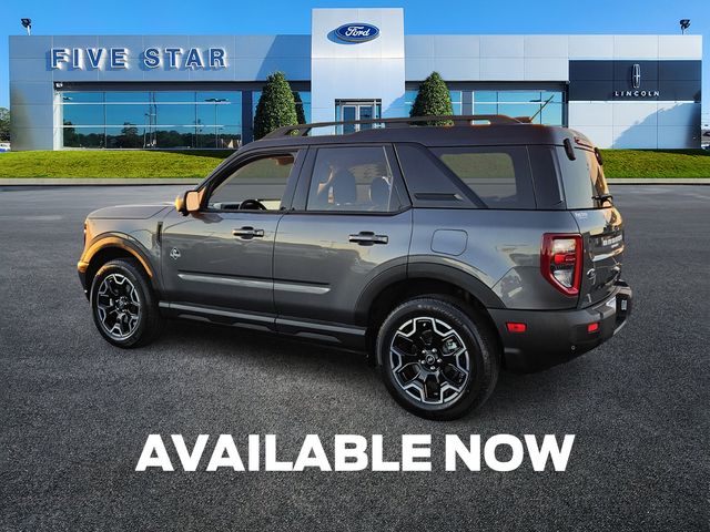 New 2025 Gray Ford Outer Banks image 5