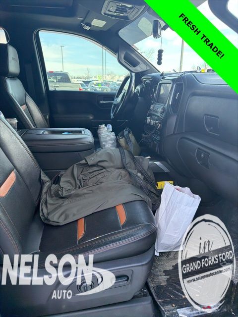 2020 GMC Sierra 1500 AT4 Crew Cab 4WD