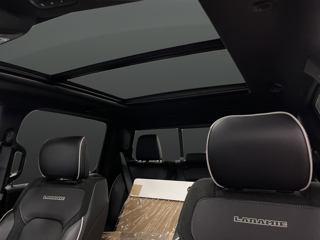 2026 RAM 1500 Laramie - Photo 7