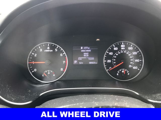 Used 2021 Black Kia S image 9