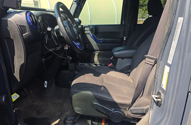 Used 2017 Jeep Wrangler SUV