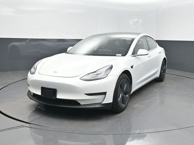 White 2019 Tesla Model 3 Standard Plus RWD Sedan Rear-Wheel Drive 1-Speed Automatic