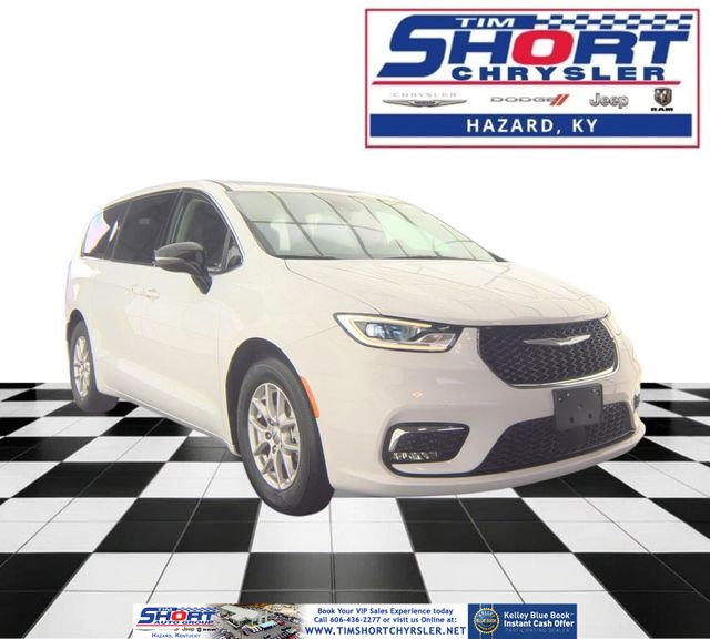 Bright White Clearcoat 2024 Chrysler Pacifica Touring L FWD Minivan Front-Wheel Drive 9-Speed Automatic