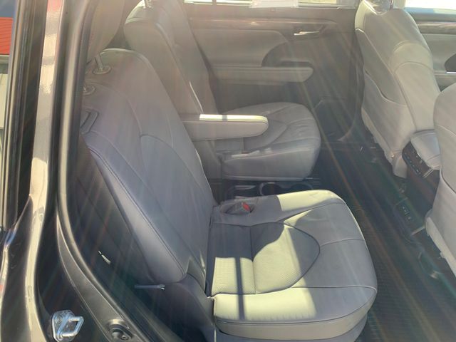 Used 2023 Toyota Highlander SUV