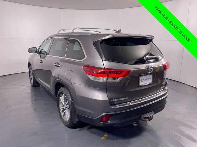 2019 Toyota Highlander XLE 32