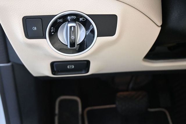Used 2014 Mercedes-benz CLA Sedan