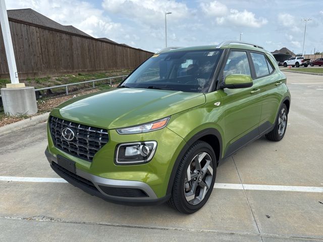 2022 Hyundai Venue SEL