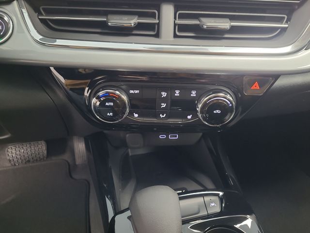 2026 – Chevrolet – Trax