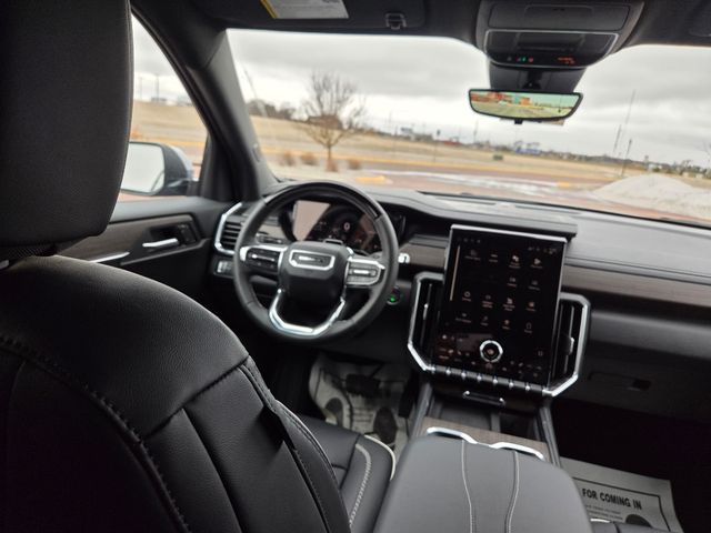 2026 GMC Acadia Denali AWD