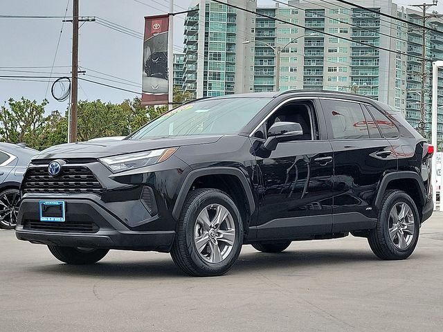 2023 Toyota RAV4 Hybrid LE photo