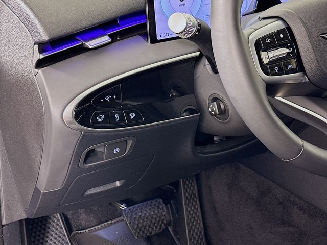 Thumbnail: 2026 Genesis GV70 - 10