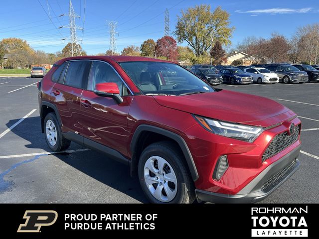 2024 Toyota RAV4 LE 8