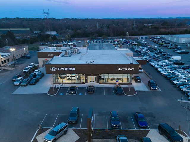 White Platinum Clearcoat Metallic 2018 Ford Taurus Limited FWD Sedan Front-Wheel Drive 6-Speed Automatic