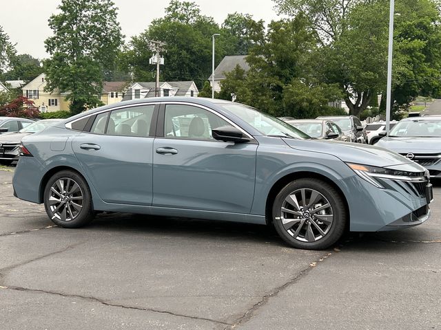 Atlantic Gray Metallic 2026 Nissan Sentra Sedan Front-Wheel Drive Continuously Variable Transmission