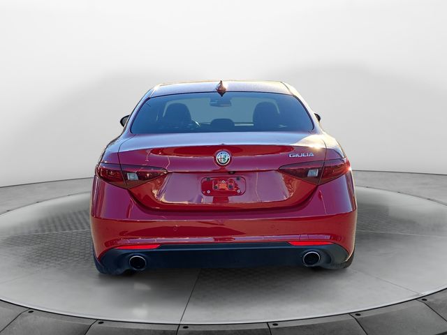 Alfa RomeoGiulia4