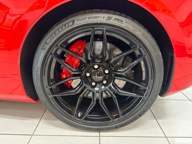 Used 2024 Red Chevrolet Z06 image 14