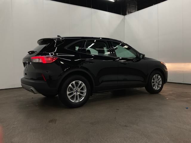 2022 Ford Escape S
