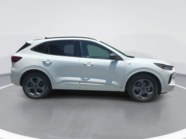 Used 2024 White Ford ST-Line image 3