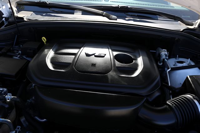 Used Car 2021 Jeep Grand Cherokee  Laredo X For Sale Under $25,000 In Austin, Texas