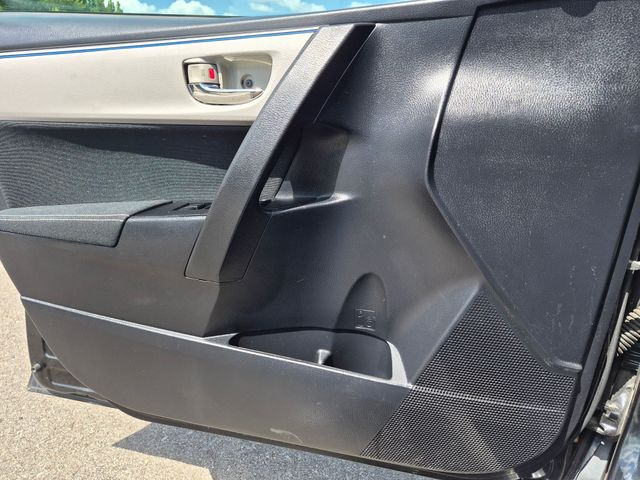 2014 Toyota Corolla - Image 14