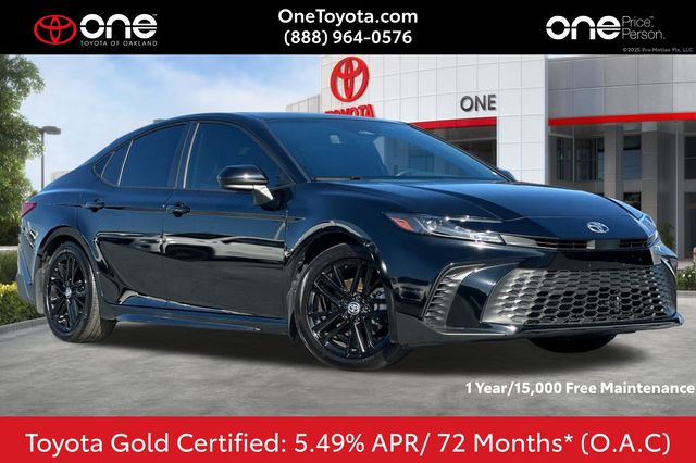 Midnight Black Metallic 2025 Toyota Camry Sedan Front-Wheel Drive Continuously Variable Transmission