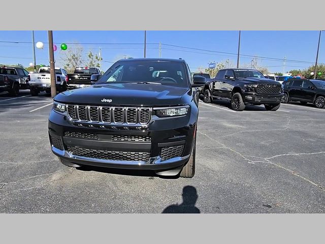 2026 Jeep Grand Cherokee L Laredo 4x4