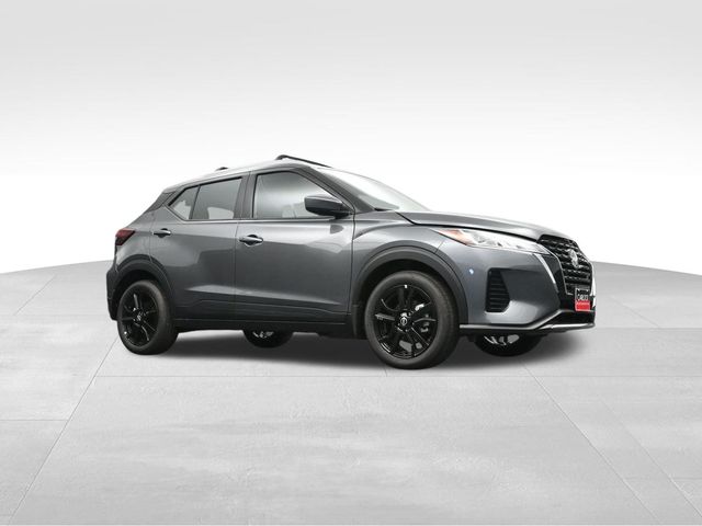 2024 Nissan Kicks SV 34