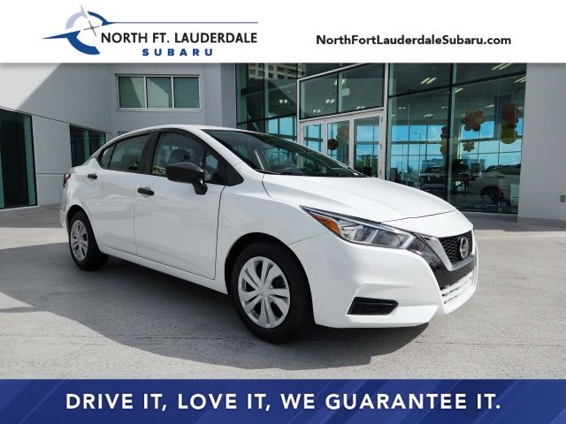 2021 Nissan Versa 1.6 S 1