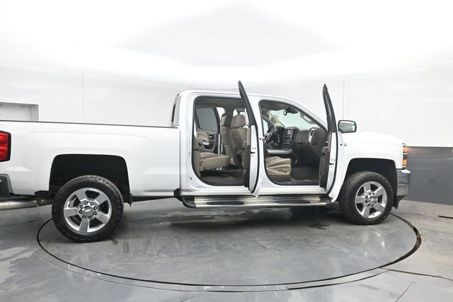 Used 2016 White Chevrolet LTZ image 51