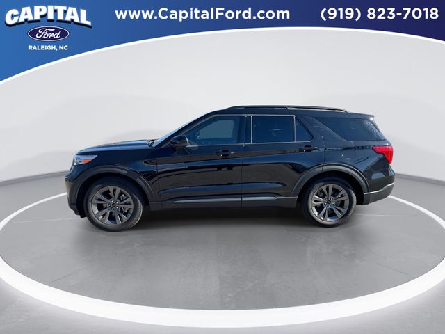 New 2024 Black Ford XLT image 6