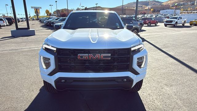 2024 GMC Canyon Elevation 8