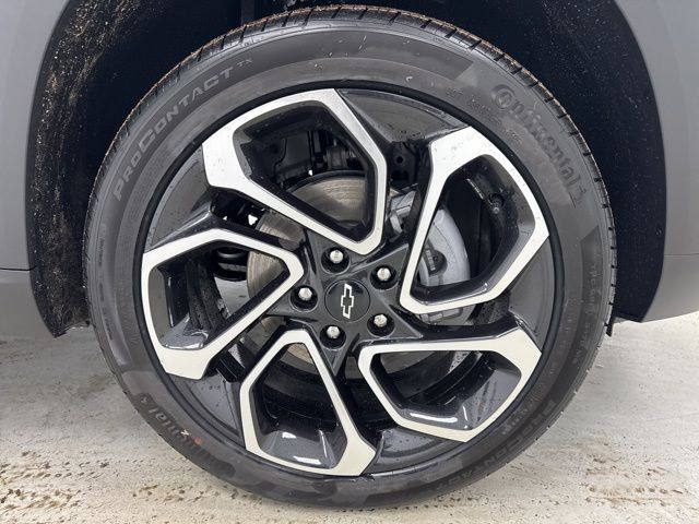 new 2026 Chevrolet Trax car, priced at $25,990