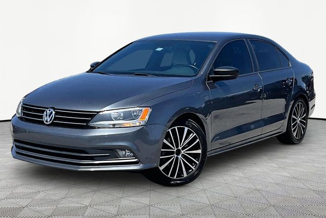 Platinum Gray Metallic 2016 Volkswagen Jetta Sedan Front-Wheel Drive 6-Speed Automatic