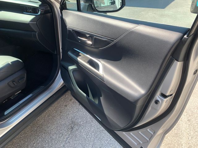 Used 2023 Toyota Venza SUV
