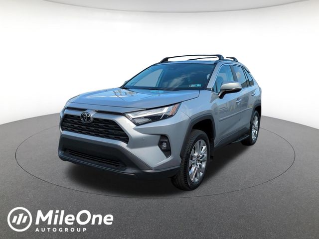 Silver Sky Metallic 2025 Toyota RAV4 XLE Premium AWD SUV / Crossover All-Wheel Drive 8-Speed Automatic