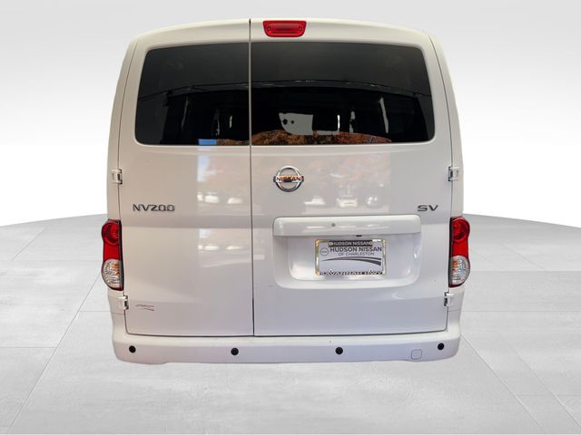 2021 Nissan NV200 SV 8