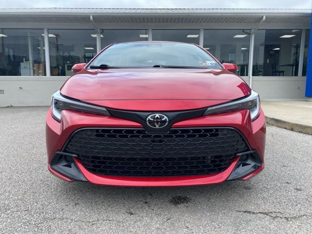 2023 Toyota Corolla Hatchback SE photo