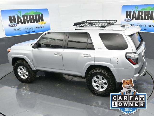 2017 Toyota 4Runner SR5 photo