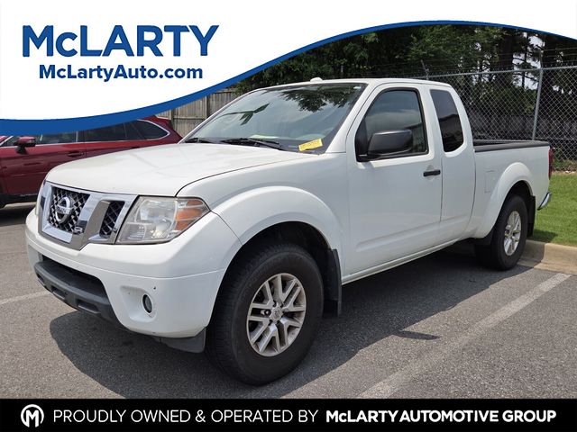 Glacier White 2014 Nissan Frontier Pickup Truck Four-Wheel Drive 5-Speed Automatic Overdrive