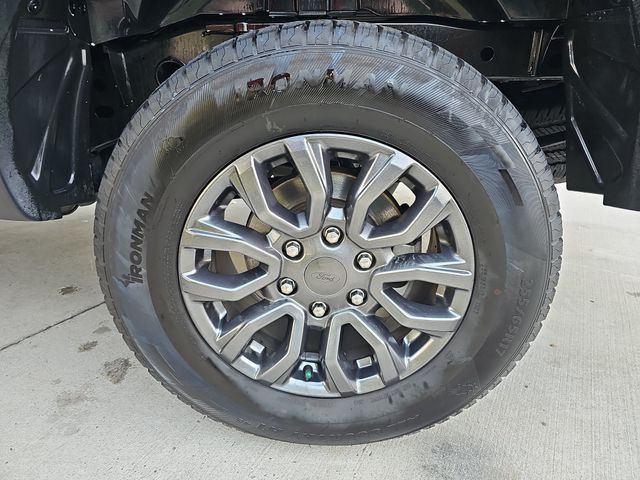 Used 2021 Black Ford XLT image 30